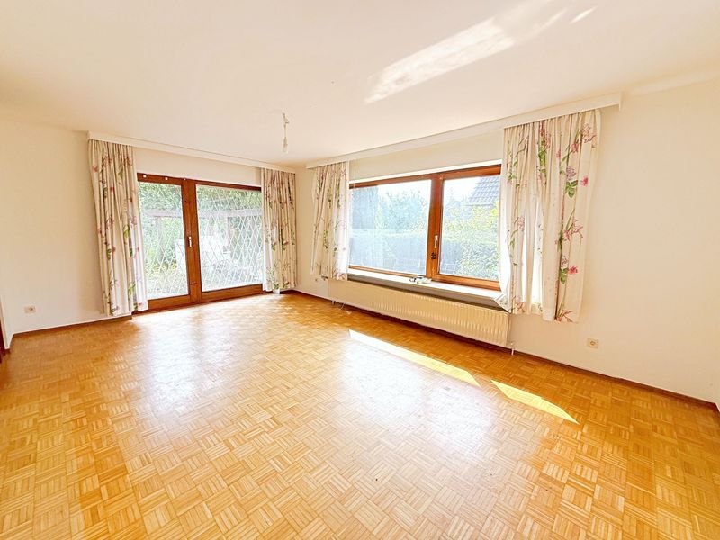Bild von Haus in Halstenbek