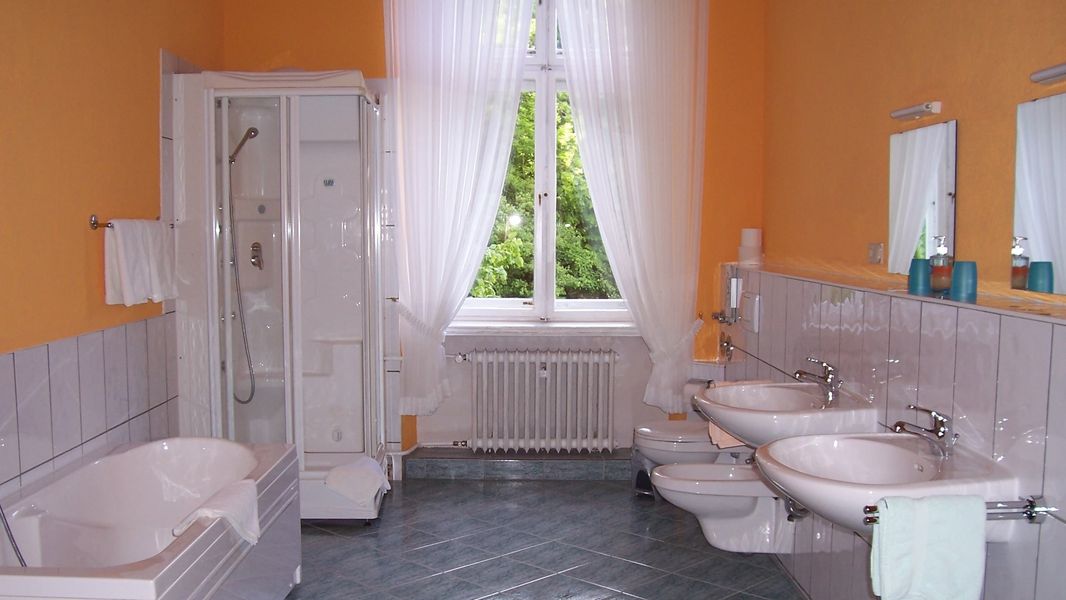 Bild von Gewerbeobjekt in Ranzin