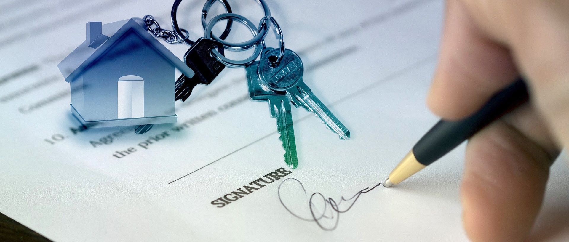 Symbolbild Kaufvertrag für Immobilien